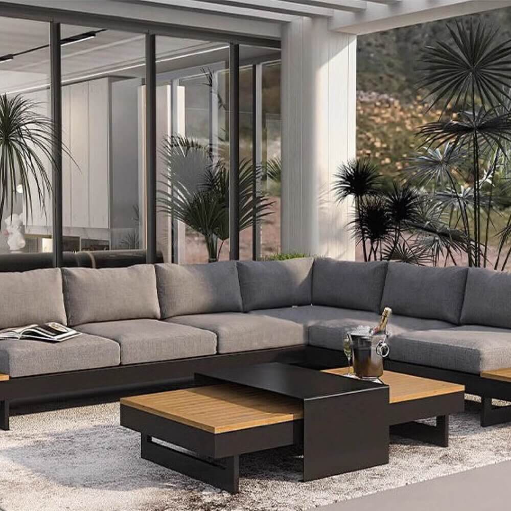 โต๊ะกลางแจ้ง