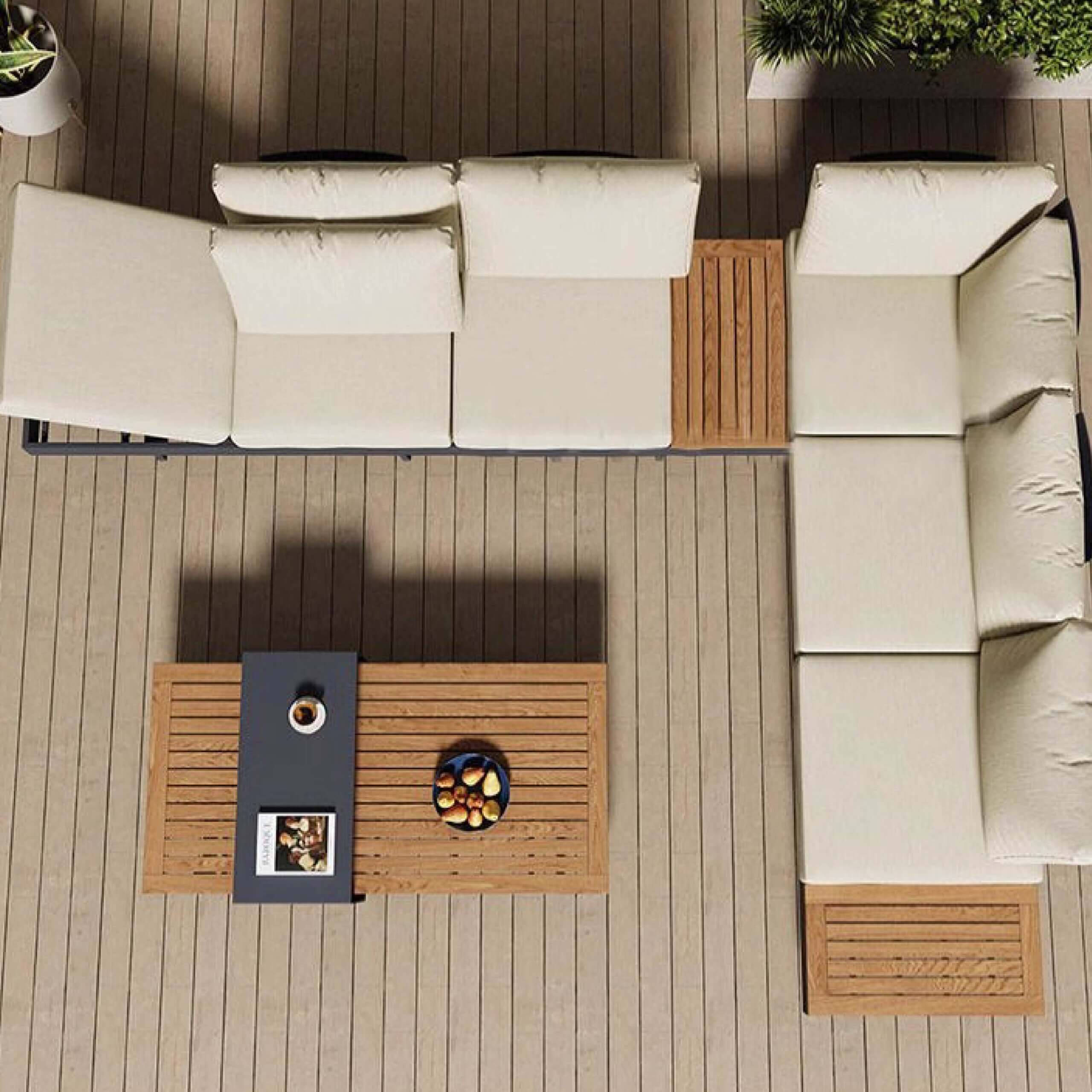 โต๊ะกลางแจ้ง